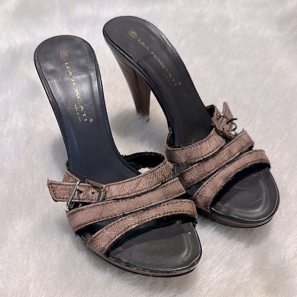 Tan Women's Heeled Sandals, Made in Italy, barely worn, in great condition - Picture 1 of 6